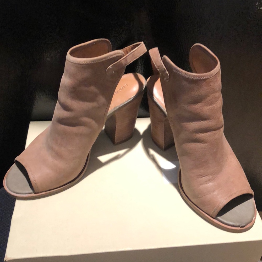 Lucky slingback